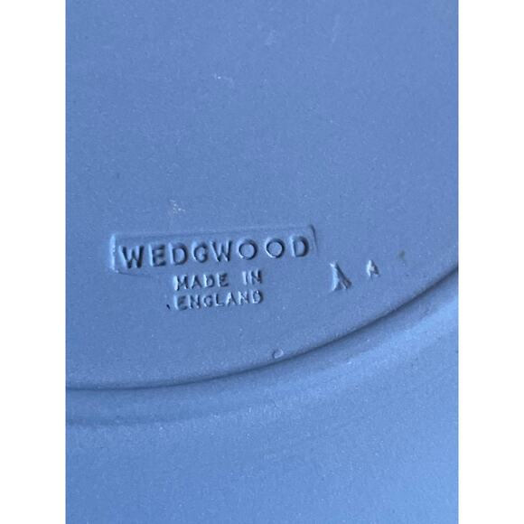 Vintage Wedgewood Blue Jasperware Mothers Day Plate for 1978 6.5" Mother Swan - Picture 4 of 4